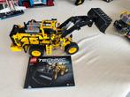 LEGO Technic Volvo L350F Wiellader - 42030, Hobby en Vrije tijd, Ophalen, Zo goed als nieuw