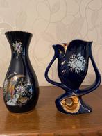 Lot de 2 vases en céramique décor floral et oiseau exotique, Ophalen