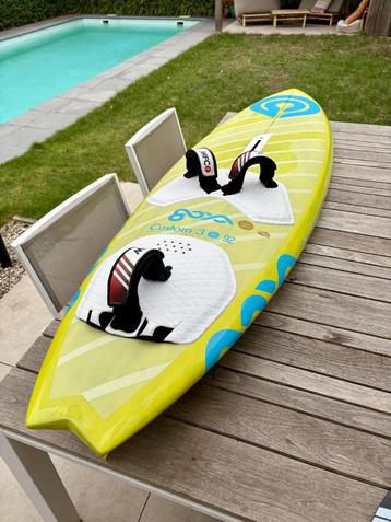 Goya Custom 3 92L thruster waveboard uit 2024 beschikbaar voor biedingen