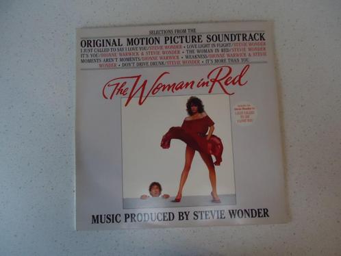 LP van Stevie Wonder &  Dionne Warwick "The Woman In Red" , Cd's en Dvd's, Vinyl | Filmmuziek en Soundtracks, Zo goed als nieuw