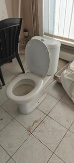 Wc staand type van sphinx, Ophalen, Gebruikt