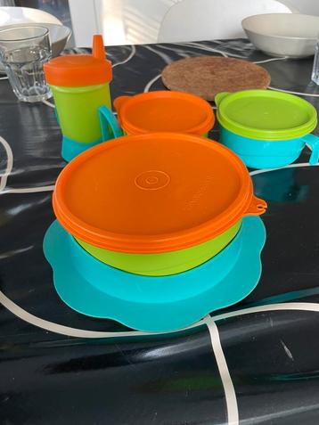 eetset tupperware kind / baby