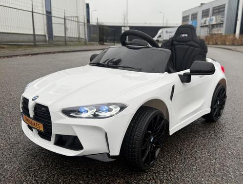 BMW M4 12v wit Afstands. - Bleutooth - Led - Leder - Rubb!, Kinderen en Baby's, Speelgoed | Buiten | Accuvoertuigen, Nieuw, Ophalen of Verzenden