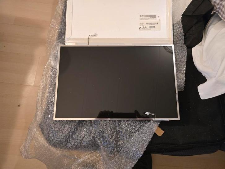 Nieuw paneel philips lcd, Computers en Software, Monitoren, Zo goed als nieuw, Ophalen of Verzenden