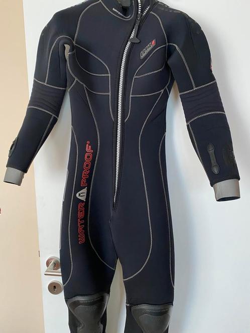Wetsuit – Zo goed als nieuw!, Watersport en Boten, Duiken, Zo goed als nieuw, Duikpak, Ophalen of Verzenden