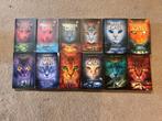 Tienerboeken reeks Warrior cats reeksen 1 & 3, België, Erin Hunter, Ophalen of Verzenden, Zo goed als nieuw