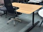 In hoogte verstelbaar hoekbureau, Huis en Inrichting, Bureaus, Ophalen of Verzenden, Elektrisch, Zo goed als nieuw, Bureau