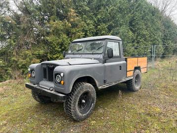 Land Rover Series 2A 109, Autos, Argent ou Gris, Achat, Entreprise, Boîte manuelle