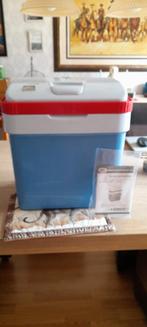Blauw, wit en rood koelbox, Ophalen