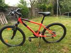 b-twin, Fietsen en Brommers, Fietsen | Mountainbikes en ATB, Ophalen, Zo goed als nieuw
