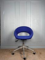 2 Artifort Nina design bureaustoelen in zeer nette staat, Ophalen of Verzenden, Zo goed als nieuw, Blauw, Bureaustoel