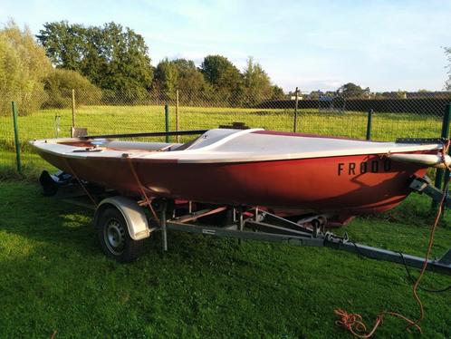 Mooie open zeilboot type whale 505 op  goede trailer, Watersport en Boten, Open zeilboten, Gebruikt, Ophalen