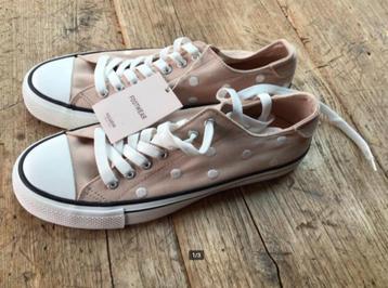 Pull & Bear sneakers maat 38 beschikbaar voor biedingen