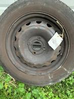 set winterbanden op velgen Huyndai i20, Auto-onderdelen, Banden en Velgen, Ophalen, 14 inch, Gebruikt, 175 mm
