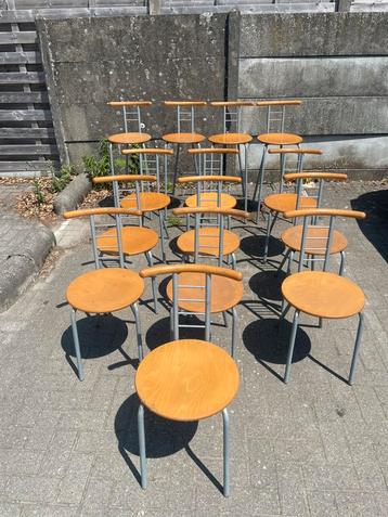 Hout metalen stoelen  beschikbaar voor biedingen