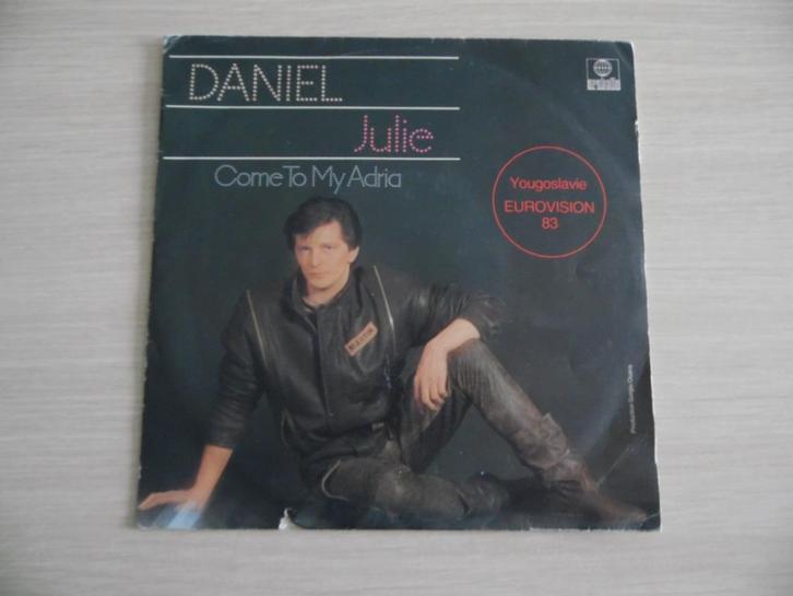 JULIE     DANIEL      EUROVISION   1983, CD & DVD, Vinyles | Autres Vinyles, Comme neuf, Autres formats, Enlèvement ou Envoi