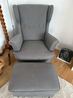 Grijze Fauteuil (1pers) met bijhorende poef, Ophalen, Zo goed als nieuw