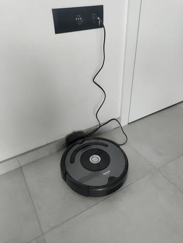 Roomba 676