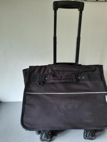 boekentas Kangourou beschikbaar voor biedingen