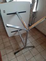 TAFEL OVAAL FORMICA, Ophalen, Ovaal