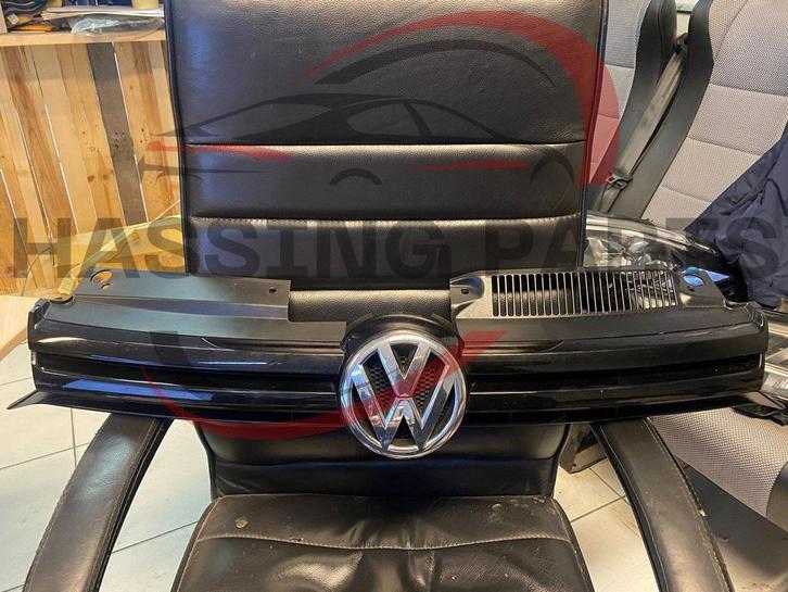 Volkswagen Golf VI grille 5K0853653, Auto-onderdelen, Overige Auto-onderdelen, Volkswagen, Gebruikt, Ophalen of Verzenden