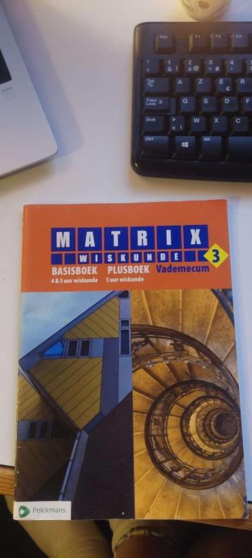 Matrix Wiskunde basisboek plusboek 3 Vademecum  beschikbaar voor biedingen