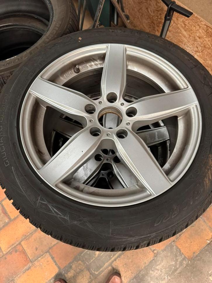 BMW X1 winterbanden en velgen met 17 inch sensoren, Auto-onderdelen, Banden en Velgen, Band(en), Winterbanden, 17 inch, Ophalen
