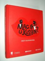 Mag ik u kussen ? - het handboek, Boeken, Ophalen of Verzenden, Gelezen, Tv-serie