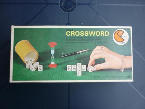 Bordspel - Crossword - MB, Hobby en Vrije tijd, Gezelschapsspellen | Bordspellen, Gebruikt, Een of twee spelers, Drie of vier spelers