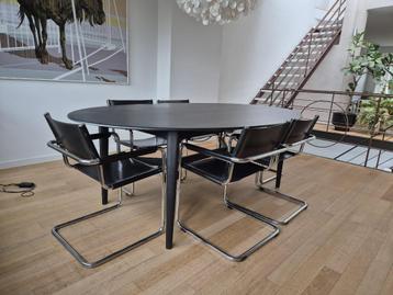 8 Linea Veam buisstoelen met zwart leder beschikbaar voor biedingen