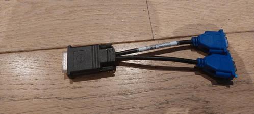adaptateur DMS 59 - 2x VGA / Molex CN-0G9438-52204-59G-1020, Computers en Software, Pc- en Netwerkkabels, Zo goed als nieuw, Ophalen