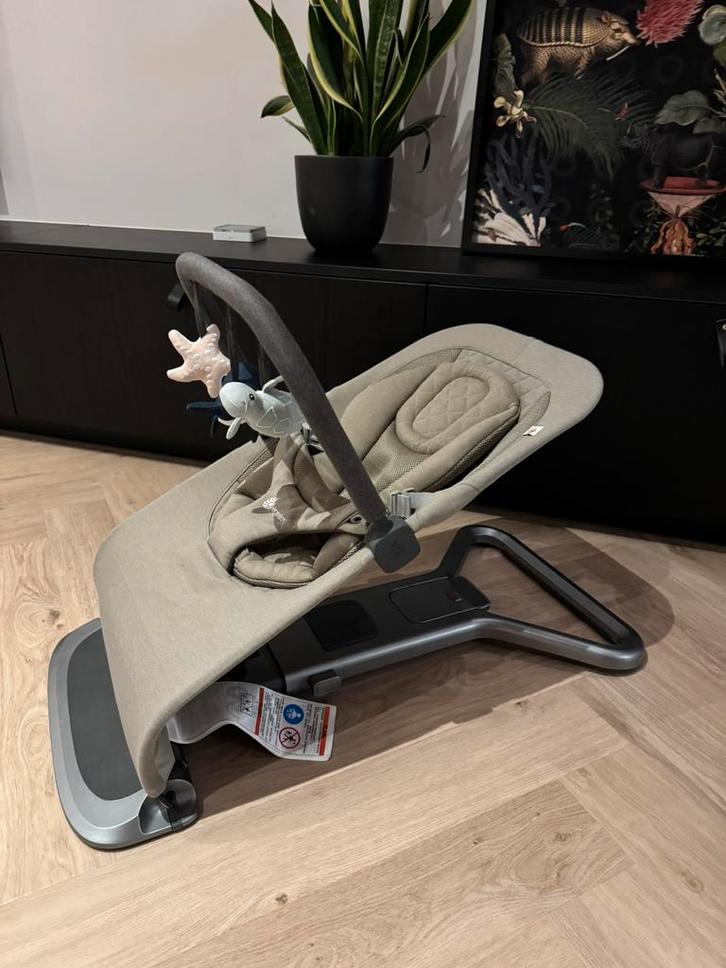 Ergobaby Evolve 3-in-1-wipstoeltje Olive, Kinderen en Baby's, Wipstoeltjes, Zo goed als nieuw, Wipstoel, Overige merken, Met gordel(s) of riempje(s)