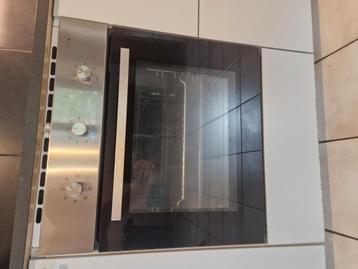 Inbouw oven van Ikea 60x60x57 beschikbaar voor biedingen