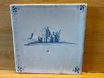 Antieke Delftse tegel met huis D50, Antiek en Kunst, Ophalen of Verzenden