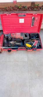 Carotteuse Hilti DD 130, Doe-het-zelf en Bouw, Ophalen, Gebruikt, Kolomboormachine, Variabele snelheid