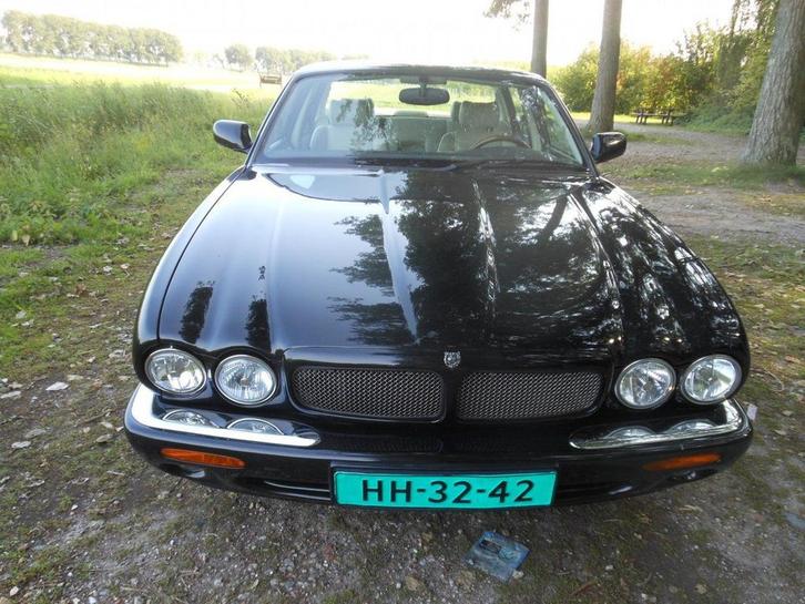 Jaguar XJR 4.0 V8, Auto's, Jaguar, ABS, Airbags, Airconditioning, Alarm, Boordcomputer, Centrale vergrendeling, Cruise Control