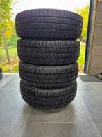4 pneus neige Maxxis utilitaire  215/70/15 C, Ophalen, Gebruikt, Band(en)