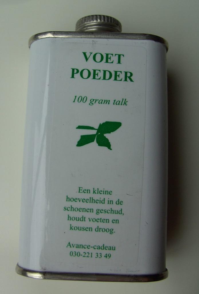 TALKPOEDER VOETPOEDER 100 GRAM IN RETRO BLIKJE NIEUW, Kinderen en Baby's, Badjes en Verzorging, Nieuw, Overige typen, Ophalen of Verzenden