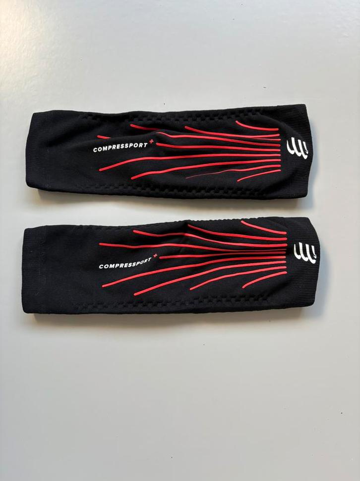 Compressport Aero calf sleeves, Motoren, Tuning en Styling, Ophalen
