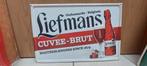 Enseigne publicitaire Liefmans cuvée bière brute