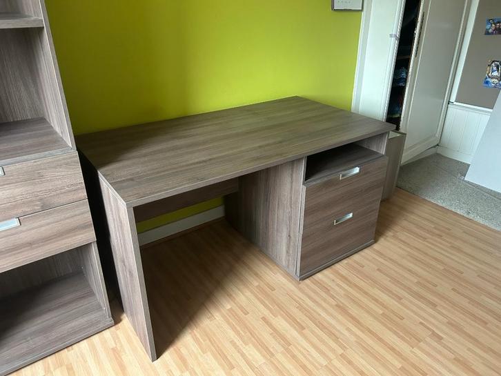 Slaapkamer tiener bed, bureau, kolomkast en nachtkastje, Huis en Inrichting, Slaapkamer | Nachtkastjes, Zo goed als nieuw, Hout