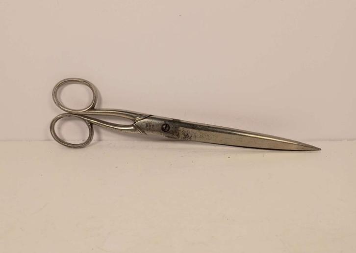 Ciseaux de couturier de la marque your servan germany, Hobby & Loisirs créatifs, Couture & Fournitures, Utilisé, Autres types