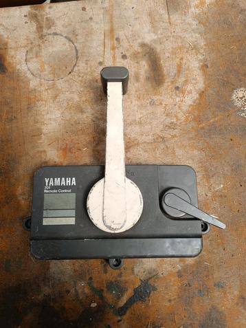 Yamaha 701 remote control beschikbaar voor biedingen