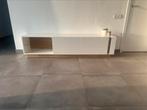 Televisie salon kast, Ophalen