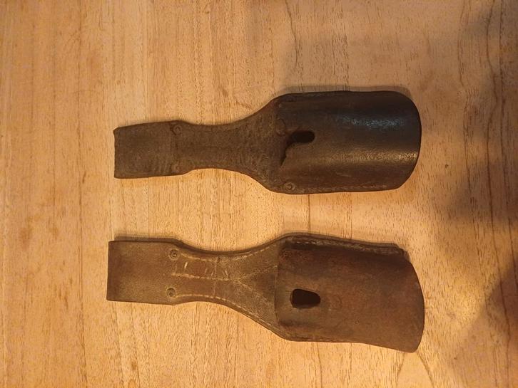 2 x koppelschoen butcher bajonet, Verzamelen, Militaria | Algemeen, Ophalen of Verzenden