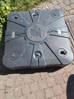 Zeer degelijke parasolvoet op wieltjes., Tuin en Terras, Ophalen, Zo goed als nieuw, Parasolvoet