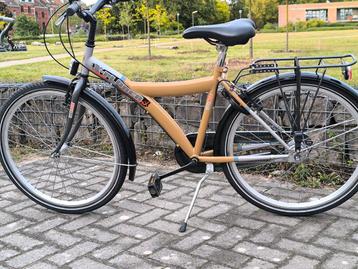 Jongensfiets Amper gebruikt, prima staat.  beschikbaar voor biedingen