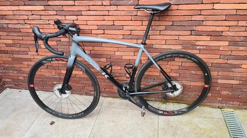 Trek Emonda ALR 5 Disc - Powermeter, wielupgrade, Vélos & Vélomoteurs, Vélos | Vélos de course, Comme neuf, Femmes, Autres marques