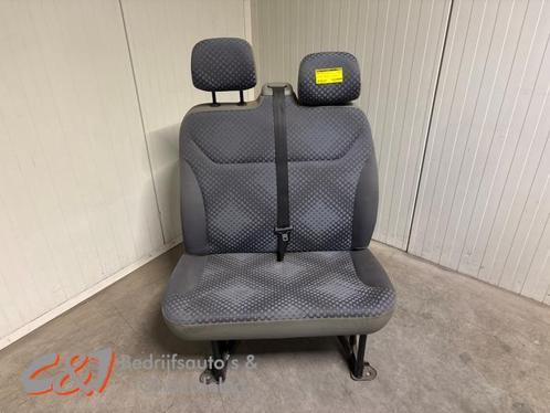 Bank rechts-voor van een Renault Trafic, Auto-onderdelen, Interieur en Bekleding, Renault, Gebruikt, 3 maanden garantie, Ophalen of Verzenden