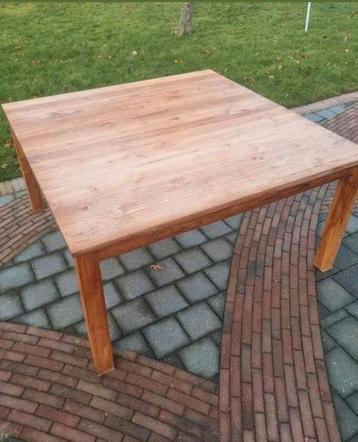 Teak eettafel/tafel beschikbaar voor biedingen